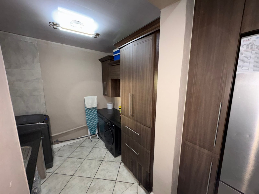 4 Bedroom Property for Sale in Bodorp North West